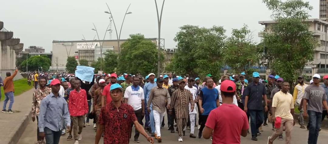 Rivers: PDP supporters reject LG election, hit the streets