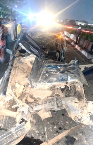 Ambulance driver dies in Lagos auto crash