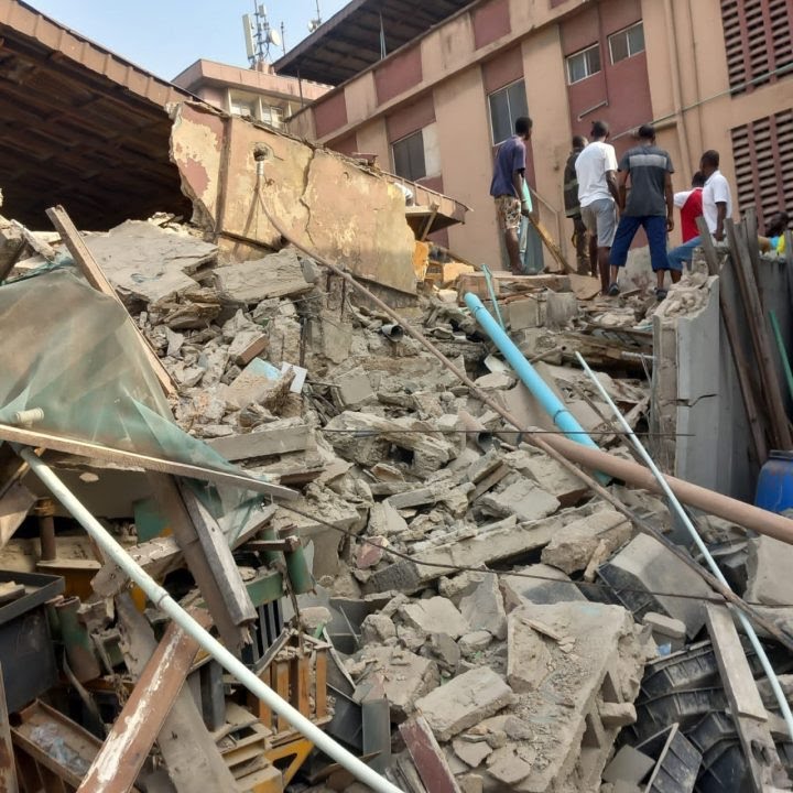 Residents flee as Two-storey building collapse in Lagos