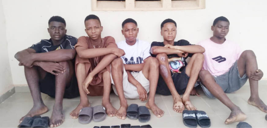 Police nab 5 suspected internet fraudsters in Benue