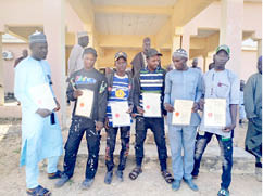 6 bandits repent, receive certificates in Yobe