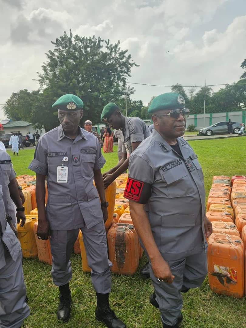 Customs: How we recovered petrol worth over N100m being smuggled out of Nigeria