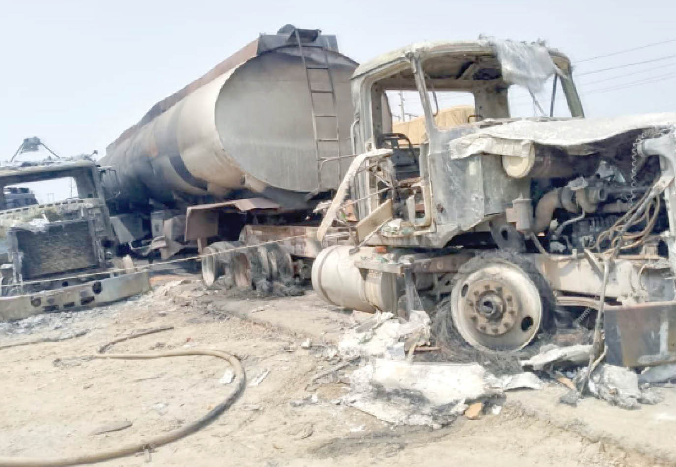 Niger tanker explosion: 86 buried, 43 hospitalised, others missing