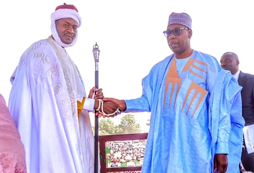 Zulum presents staff of office to Shehu of Bama