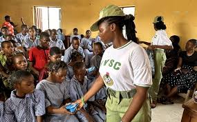 Corps member distributes sanitary pads to over 800 girls in Kogi